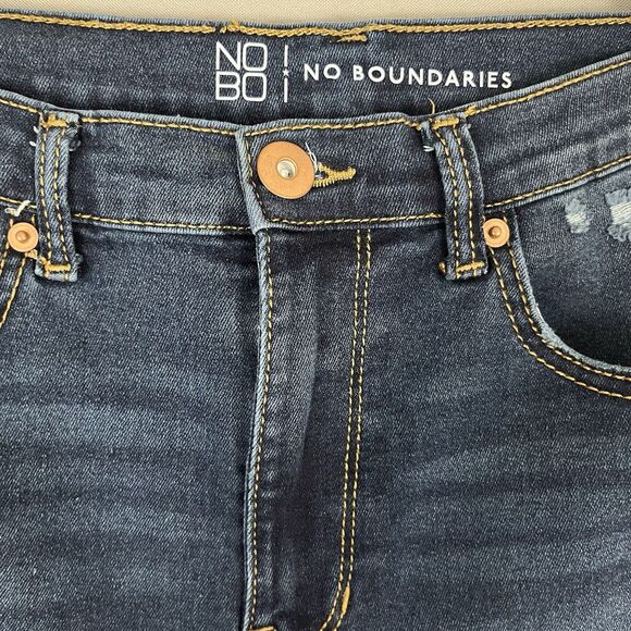 No Boundaries Womens Size 11 Denim Blue Jeans Bell Bottoms Flare Leg Distressed - Picture 2 of 7